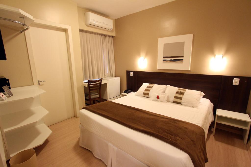 Hotel Curi Executive Пелотас Номер фото